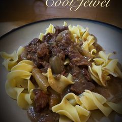 A picture of Mom’s Beef Stroganoff (Crockpot).