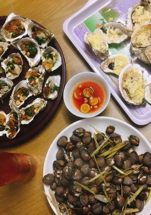 Hình của món Hàu nướng phô mai, hàu nướng hành mỡ.