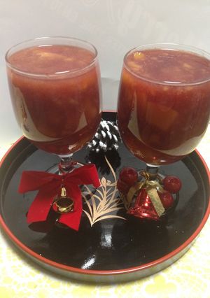 Una foto de Cóctel de Frutas Vino y  Mango para fiestas!!