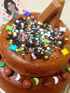 ચોકલેટ કેક (Chocolate Cake Recipe in Gujarati) રેસીપી મુખ્ય ફોટો