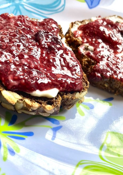 Una foto de Mermelada de frutos rojos con chía