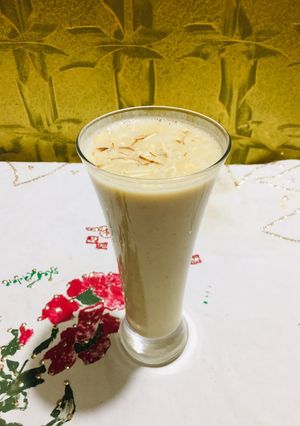 A picture of Oats smoothie🍸.