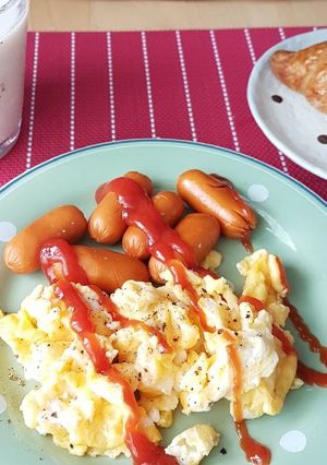 รูปของ Weekend breakfast อาหารเช้าวันหยุด