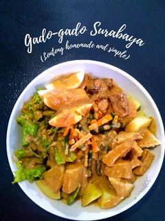 Foto resep Gado-gado Surabaya (Lontong homemade and simple)
