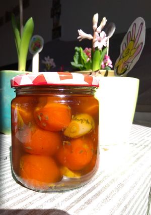 Una foto de Tomates cherry confitados en olla lenta