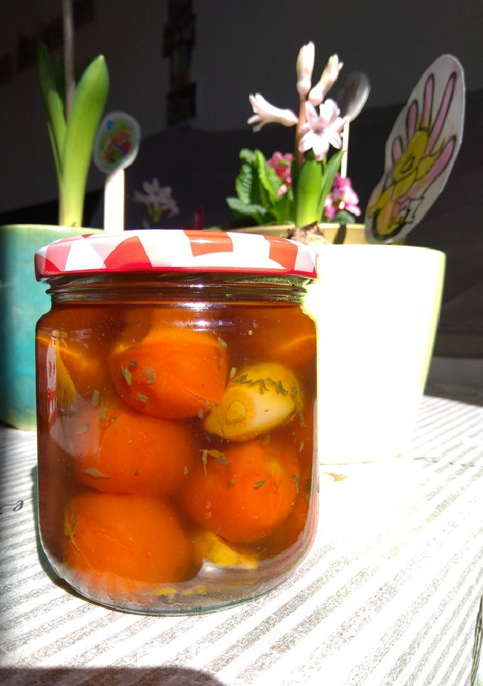 Una foto de Tomates cherry confitados en olla lenta