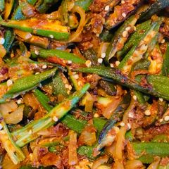 A picture of Tasty bindi(okra) baji.