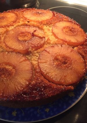 Una foto de Bizcocho de Piña invertido