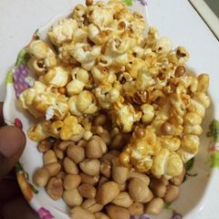 Sugar Pop Corn with Peanuts A picture of Sugar Pop Corn with Peanuts.