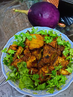 बैंगन आलू की सब्जी(baingan aloo ki sabzi recope inn hindi) रेसिपी मुख्य फोटो
