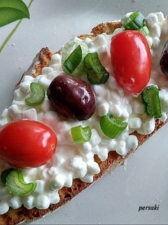 Φωτογραφία της συνταγής Μπρουσκέτα με Cottage Cheese
