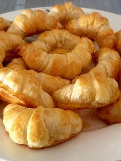 Una foto de Cruasanes pequeñitos