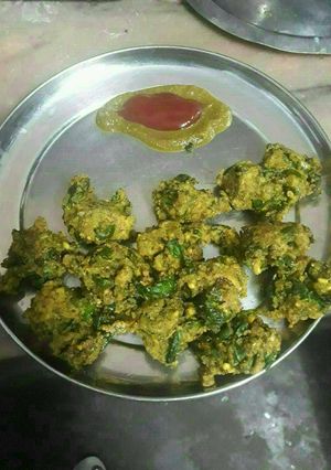A picture of Moong daal palak bhjiye.