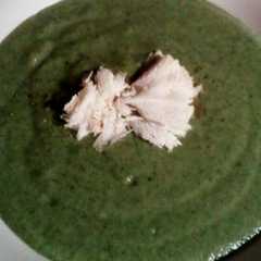 Una foto de Puré de brócoli