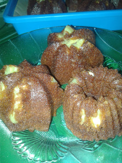 Foto resep Bolu Sakura (Kukus Karamel) #EggLess #50