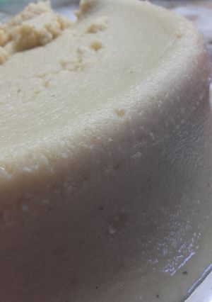 Una foto de Queso de garbanzos vegano♡
