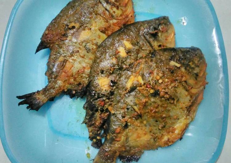 Resep Ikan Bawal Bakar Oleh Olanello - Cookpad