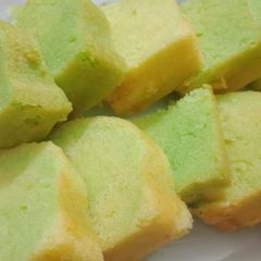A picture of Green tea cake.