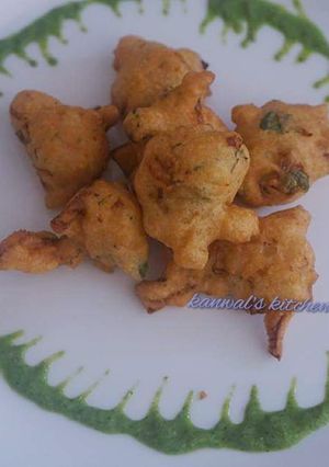 A picture of Moong pakoda.