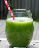 Licuado de pasto de trigo y alga espirulina    