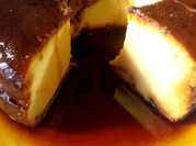 Una foto de quesillo de leche condensada