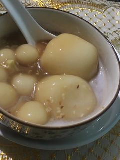Hình của món Chè trôi nước.