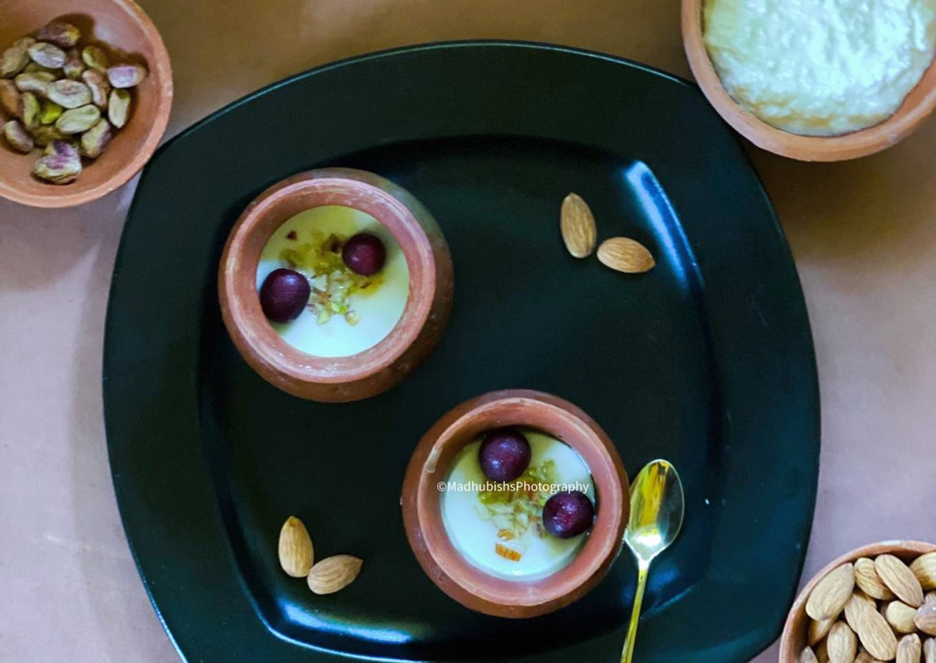 Bhapa Doi / Baked Yoghurt