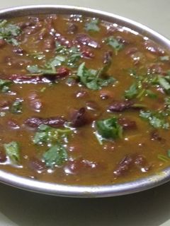 राजमा इन कश्मीरी स्टाइल (rajma in kashmiri style recipe in Hindi) रेसिपी मुख्य फोटो