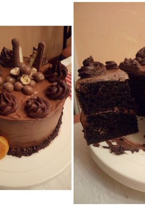 A picture of Rich Chocolate cake.