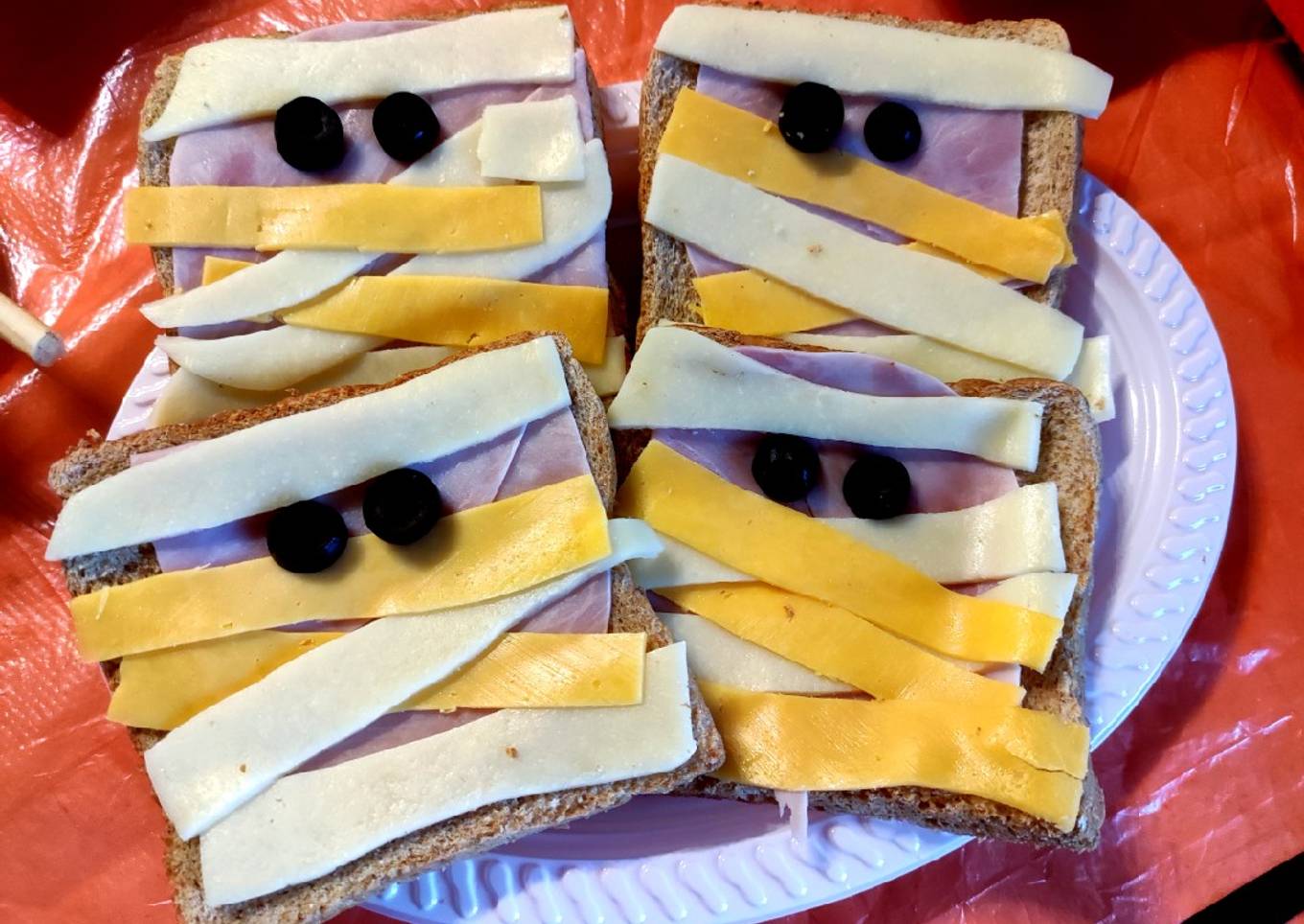 Sándwiches momia integrales (versión saludable)