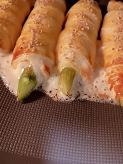 Foto de Folhados de Espargos e Queijo