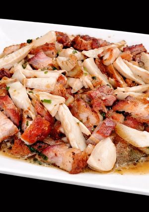 Hình của món SP.0051 - Thịt Heo Quay Kho Măng.