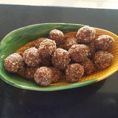 A picture of Healthy ladoo.
