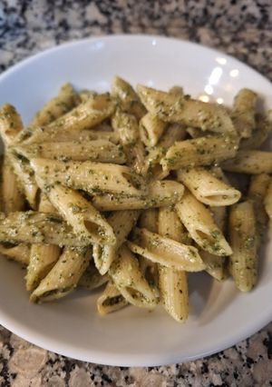 Una foto de Salsa pesto