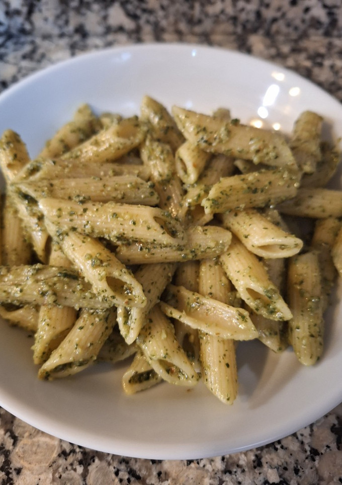 Una foto de Salsa pesto