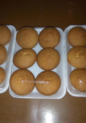 A picture of Vanilla Cupcakes.