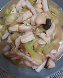 魷魚圈炒大黃瓜