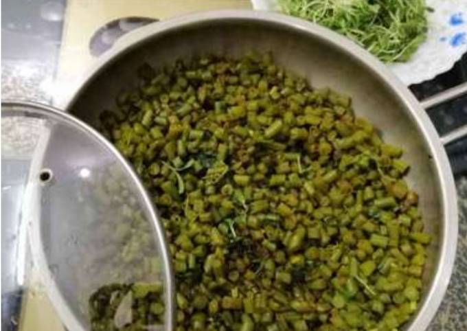 French Beans and Fenugreek Leaves Fry