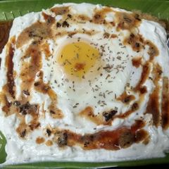 A picture of Turkish egg-"Cilbir.