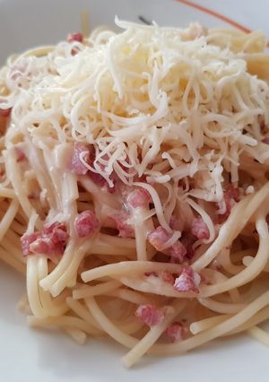 Tejszínes sonkás spagetti, azaz ál-spagetti-carbonára recept fotója