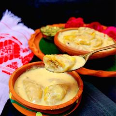 A picture of Dudh Pitha.
