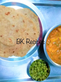 பன்னீர் பீஸ் மசாலா (paneer peas masala recipe in Tamil) செய்முறை முக்கிய புகைப்படம்
