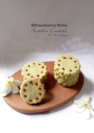 Foto resep Strawberry Dots Matcha Cookies