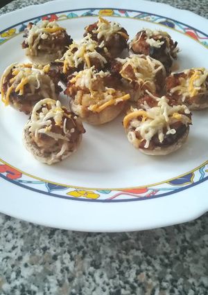 Una foto de Champiñones rellenos