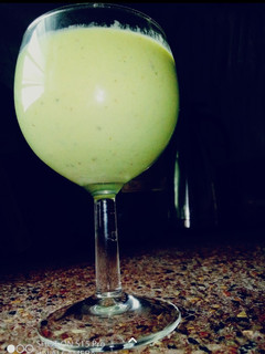 A picture of Chia seeds,cinnamon ovacado smoothie.