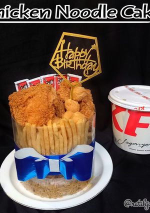Foto resep Chicken Noodle Cake