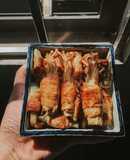 Phile gà cuộn nấm kim châm áp chảo