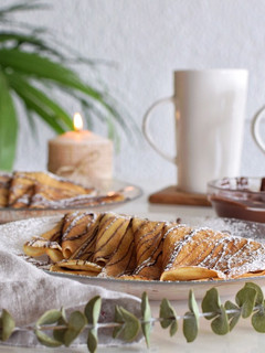 Una foto de Crepes rellenos de chocolate y plátano