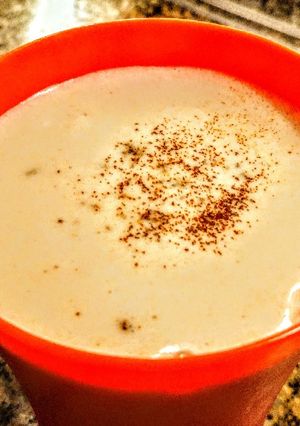 Una foto de NESCAFÉ Con Durazno🍑 y Avena🌾en Hojuelas...!
