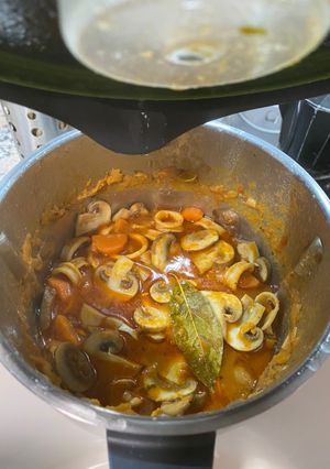 Una foto de Calamares patagónicos en salsa en Thermomix TM31